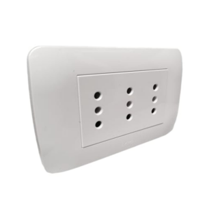 Enchufe Triple Embutido 10A Stanford